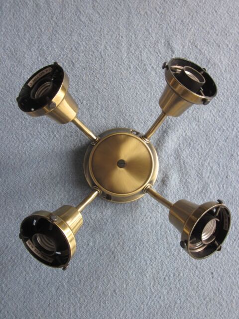 Casablanca Ceiling Fan Light Fixture K4-4 Fitter in Antique Brass New in Box - Image 2